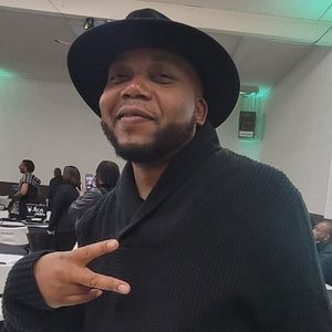 Meet your Posher, Alonzo